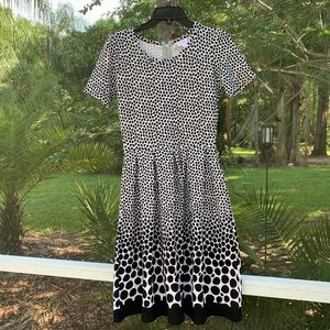 Lularoe Amelia Black & White Dress